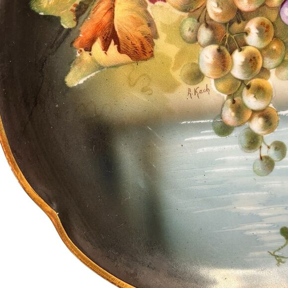 Vintage J&C Bavaria Plate Signed A. Koch Hand-Painted Grapes Gold Trim 8.5"Wide - Picture 4 of 10